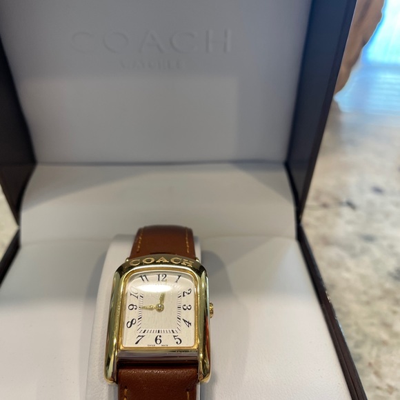 Coach watch - Picture 2 of 6